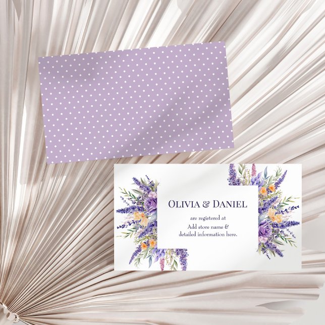 Carte D'accompagnement Registre des Mariages Fleurs sauvages d'aquarelle  (Boho Lilac Watercolor Wildflower Wedding Registry Enclosure Card on a sunny neutral dry palm leaf.)