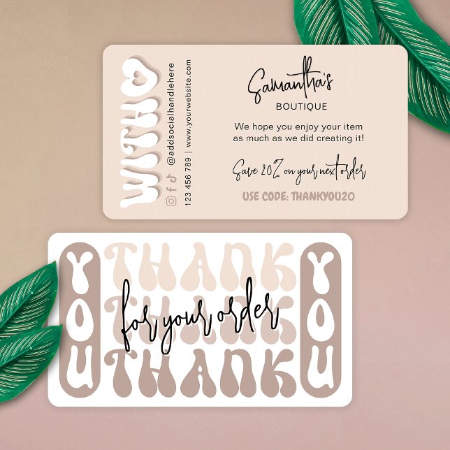 Carte D'accompagnement Retro Beige Moderne Merci d'affaires Rétro Remise (Trendy retro beige business thank you package inserts with groovy fonts and custom thank you message)