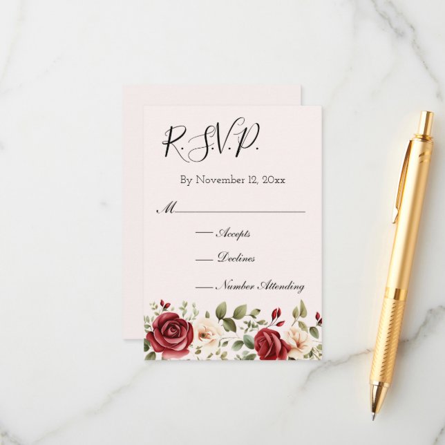 Carte D'accompagnement Roses rouges romantiques Mariage RSVP rose blush (Devant/Arrière en situation)