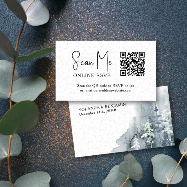 Carte D'accompagnement RSVP QR Code en ligne Forêt de neige Mariage d'hiv (Online RSVP card with qr code from the Snow Forest wedding collection by Darling & May)