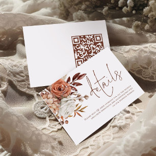 Carte D'accompagnement Rust Florals Script Brown QR Code Détails du Maria