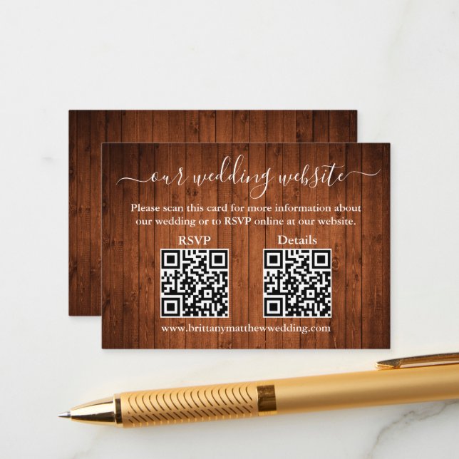 Carte D'accompagnement Rustic Wood 2 QR Wedding RSVP Détails (Devant/Arrière en situation)