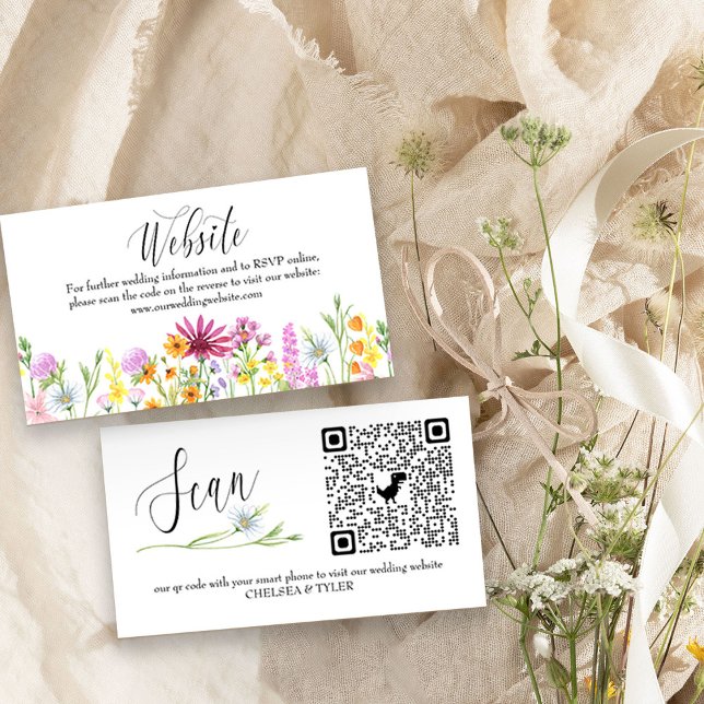Carte D'accompagnement Site de Mariage fleur sauvage QR Code Online RSVP (qr code wedding rsvp cards with pretty wildflower floral border and elegant calligraphy)