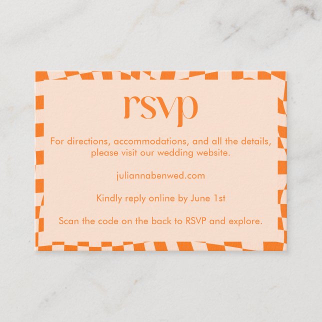 Carte D'accompagnement Site Web de Mariage Abstrait Orange Rétro à Damier (Devant)