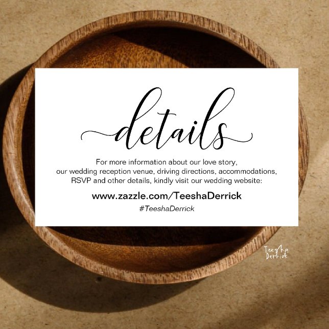Carte D'accompagnement Site Web de Mariage Élégant et Moderne en Écriture (Modern Elegant Gold Cream Script Wedding Website Enclosure Card in Black and White)