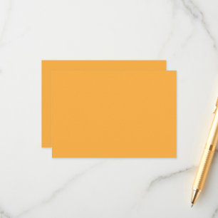 Carte D'accompagnement un arrière - plan jaune avec un