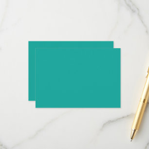 Carte D'accompagnement un arrière - plan vert avec un