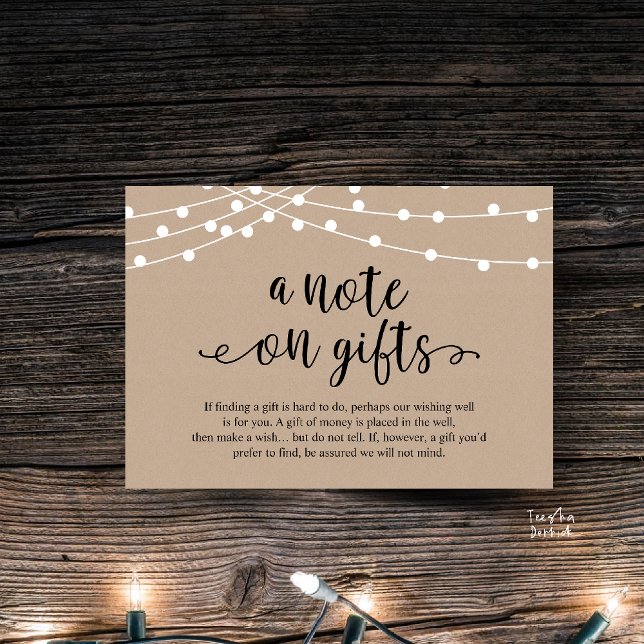 Carte D'accompagnement Une note sur les cadeaux Rustique Mariage Kraft Gu (A Note On Gifts, Rustic Wedding Enclosure Card brown Kraft String Lights Honeymoon Fund, Cash)