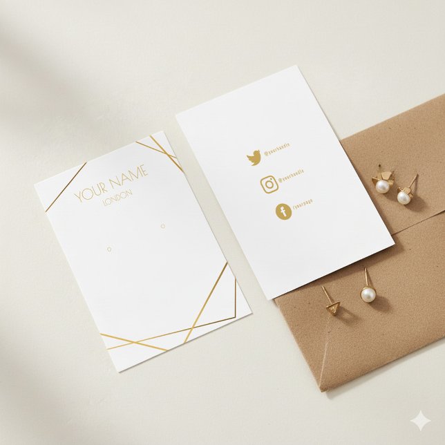 Carte d'affichage géométrique en or simple blanc (White simple gold geometric earring display card.)