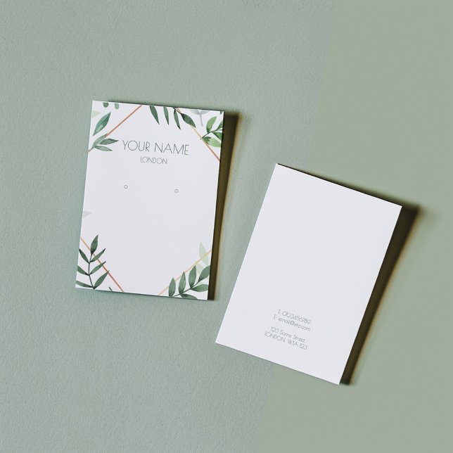 Carte d'affichage plante et or à la bordure (A green leafy and thin gold border earring card. The back of the card has 3 social media. icons)
