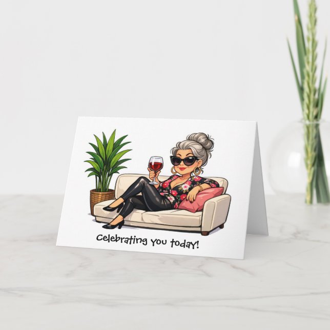 Carte Dame âgée glamouruse avec du vin (Devant)