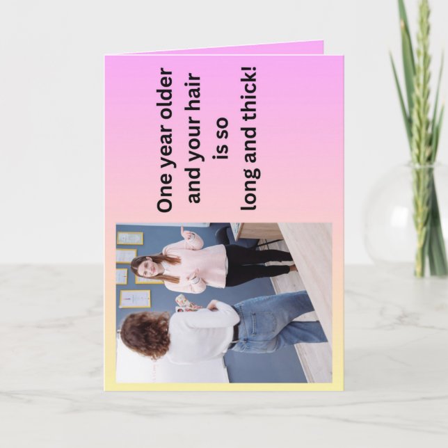 Carte d'anniversaire à propos des cheveux de mento (Devant)