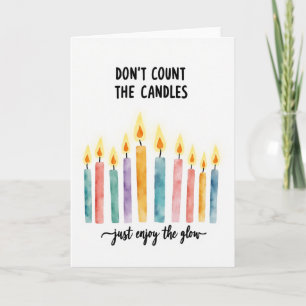 Carte d'anniversaire artistique aux bougies pastel