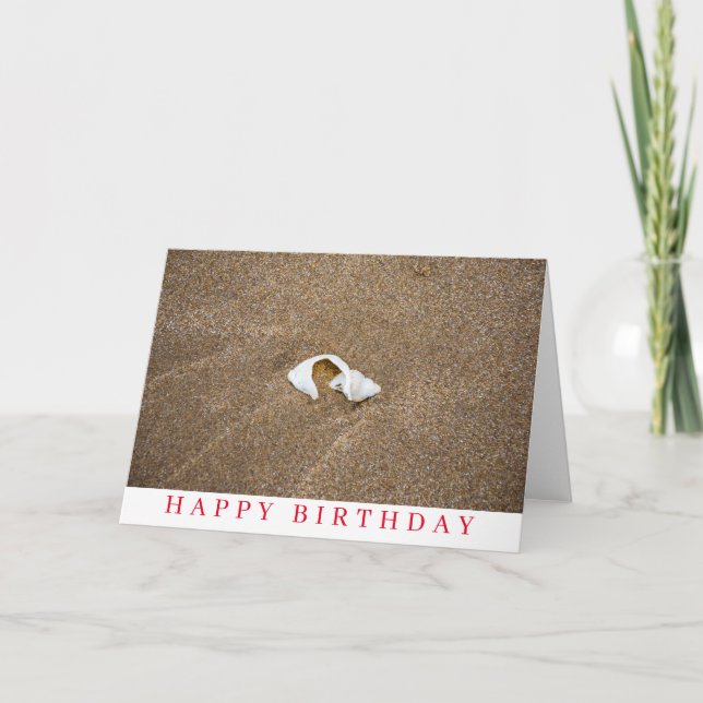 Carte d'anniversaire coquillage brisé sur une plag (Devant)