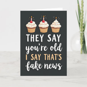 Carte d'anniversaire Cupcake Fake News