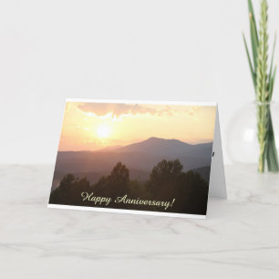 Carte d'anniversaire des montagnes Sunrise