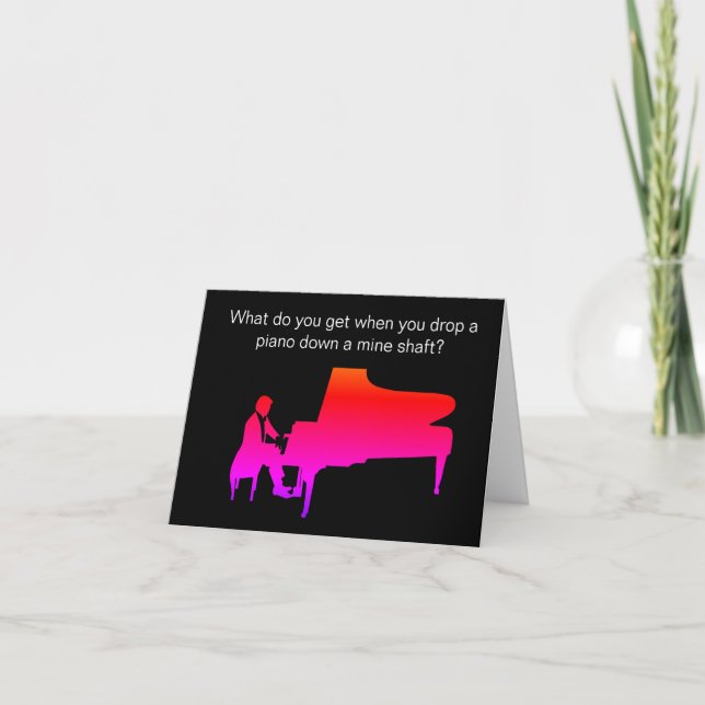 Carte d'anniversaire drôle de blague au piano (Devant)