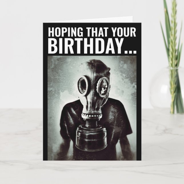 CARTE D'ANNIVERSAIRE GAS MASK (Devant)