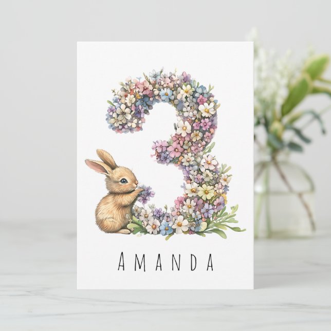 Carte d'anniversaire Lapin Floral pour 3 ans (Debout devant)