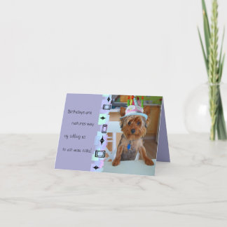 Carte d'anniversaire mignonne de Yorkie