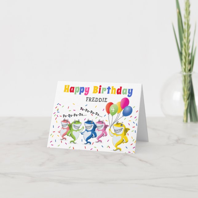 Carte d'anniversaire requin pour enfants colorés | (Devant)