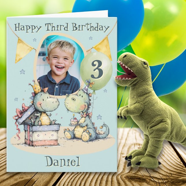 Carte d'anniversaire Troisième Dinosaure avec une  (Créateur téléchargé)