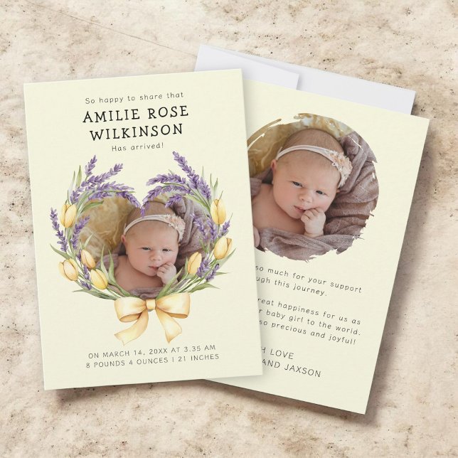 Carte d'annonce de naissance élégante à couronne f (Créateur téléchargé)