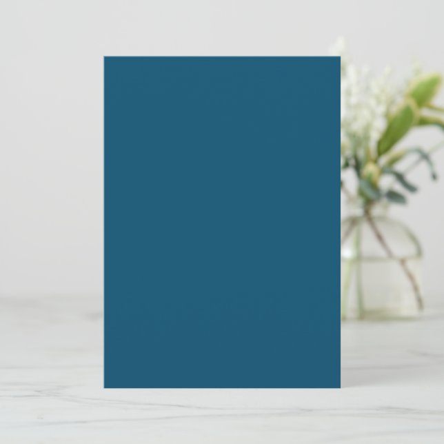 Carte d'annonce d'invitation de couleur unie (Debout devant)