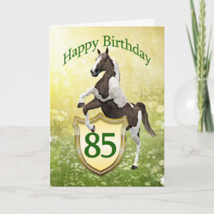 Carte de 85e anniversaire avec un cheval d'élevage