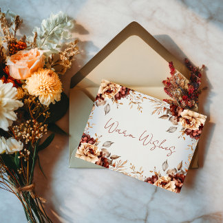 Carte de cadre floral d'automne avec vœux chaleure