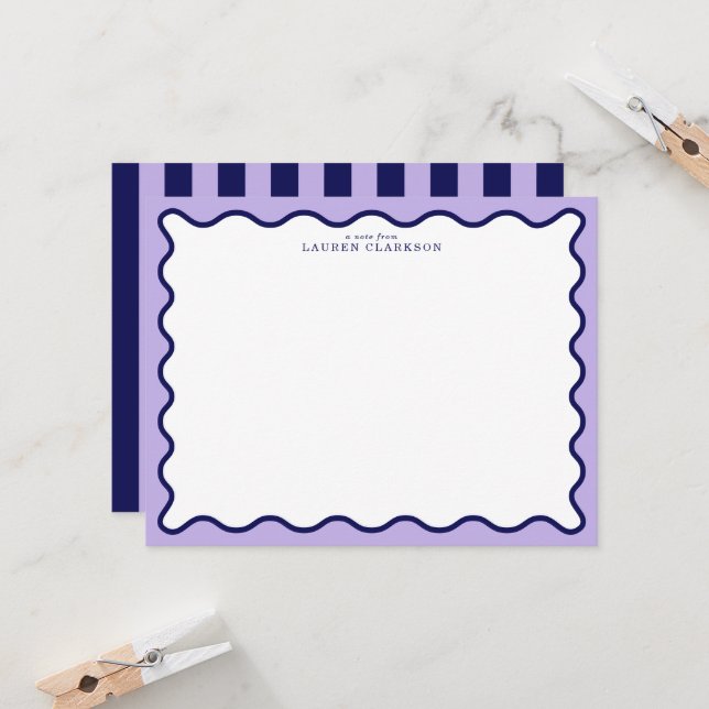 Carte de correspondance à cadre ondulé violet avec (Devant/Arrière en situation)