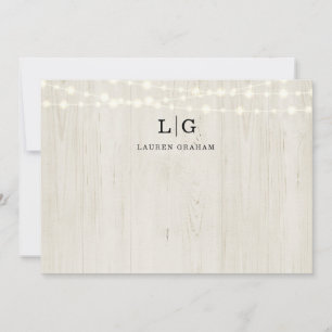 Carte De Correspondance Bois rustique et lumières à cordes Monogramme init