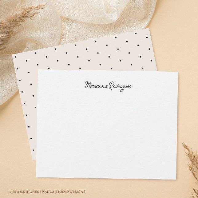 Carte De Correspondance Élégant Chic Monogrammé (Front and back are shown at a 4.25 x 5.5 inch size. Add name, choose size, paper, + corner style.)