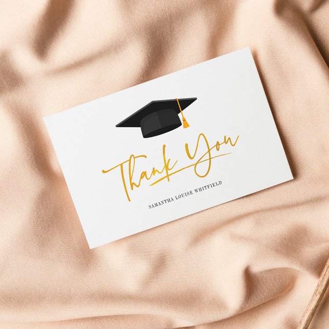 Carte De Correspondance Graduation 2025 Script Grad Merci Script (Minimalist Graduation Cap Party Thank You Card)