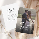 Carte De Correspondance Jour du mariage Photo Lettré Merci Budget<br><div class="desc">Une façon géniale et réfléchie de remercier vos amis,  votre famille et vos collègues qui vous ont honoré leur présence lors de votre mariage avec cette photo moderne,  cartes de remerciement avec script écrit "merci" et un coeur d'amour.</div>