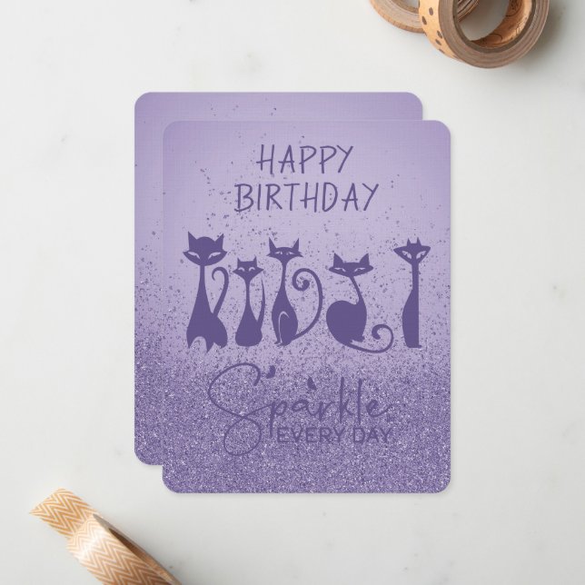 Carte De Correspondance Joyeux Chat d'Anniversaire Violet Étincelles (Devant/Arrière en situation)