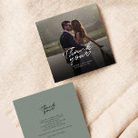 Carte De Correspondance Mariage moderne Photo Merci Lettré à la main<br><div class="desc">Une façon géniale et réfléchie de remercier vos amis,  votre famille et vos collègues qui vous ont honoré leur présence lors de votre mariage avec cette photo moderne,  cartes de remerciement avec script écrit "merci" et un coeur d'amour.</div>