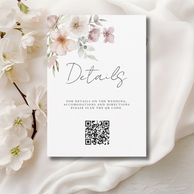 Carte de détails de mariage avec code QR floral ro (Créateur téléchargé)