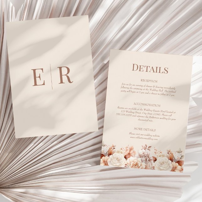 Carte de détails de mariage Blush Beige Monogram (Rose Gold Floral Monogram Details Enclosure Card on a sunny boho neutral dry palm leaf.)
