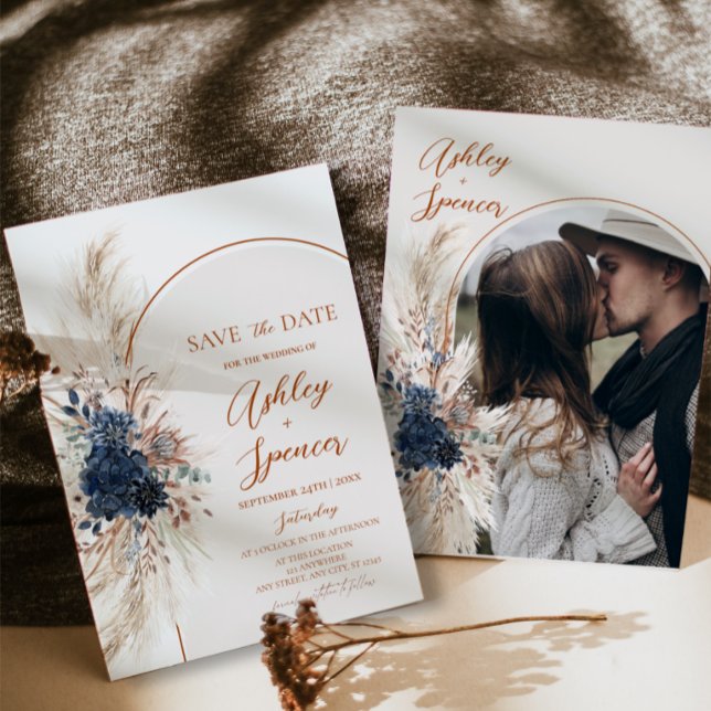 Carte de Faire-Part Bleu Nuit Bohème Pampas (Boho Pampas Grass Navy Blue Wedding Photo Save The Date Card)