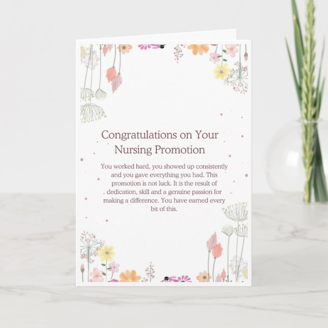 Carte de félicitations pour promotion d'infirmière (Devant)