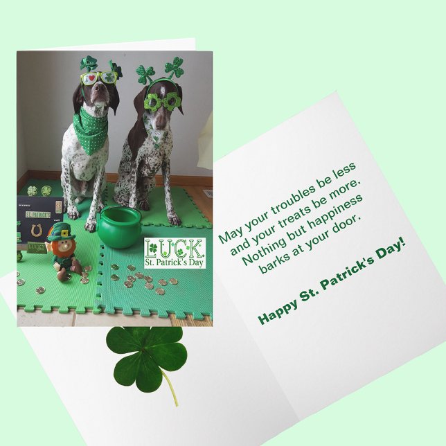 Carte de fête de Saint-Patrick (St. Patrick's Day Dogs Ready to Party Card)