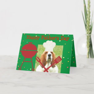Carte de fête des pères avec le chef de basset