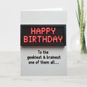 Carte de lumières d'anniversaire brillantes