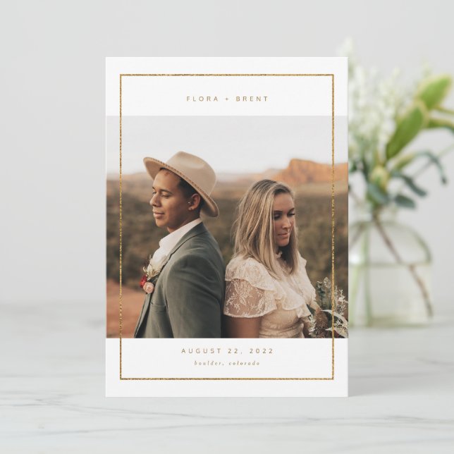 Carte de mariage à encadrer doré pour annoncer la  (Debout devant)