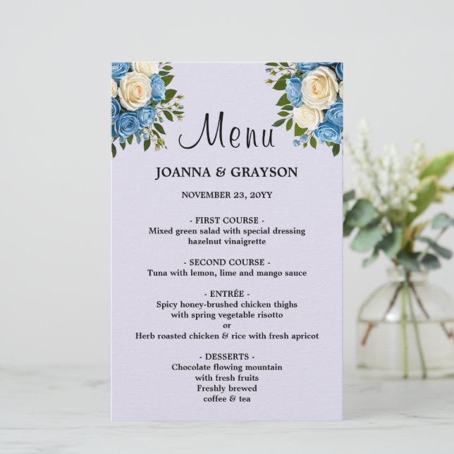 Carte de menu Mariage Floral Bleu et Blanc (Debout devant)