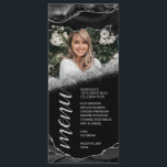 Carte de menu photo en agate noir et argent<br><div class="desc">Cette carte de menu photo en agate noir et argent est parfaite pour n'importe quel événement ! Mettez en avant une photo de votre invité d'honneur et faites de ces cartes le centre d'attention de n'importe quel réglage de table.</div>
