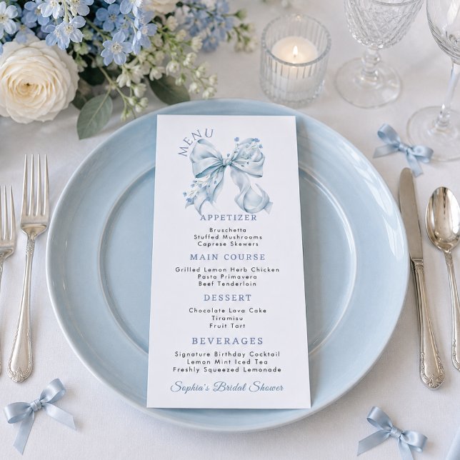 Carte de Menu Plat Coquette Élégant Bleu Poussiére (Elegant Dusty blue Bow Coquette bridal shower Menu Card)