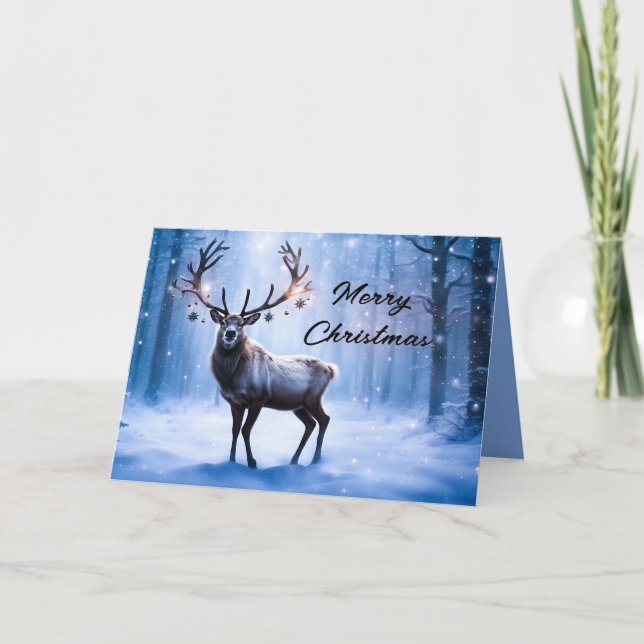 Carte de Noël avec des rennes dans une forêt magiq (Devant)