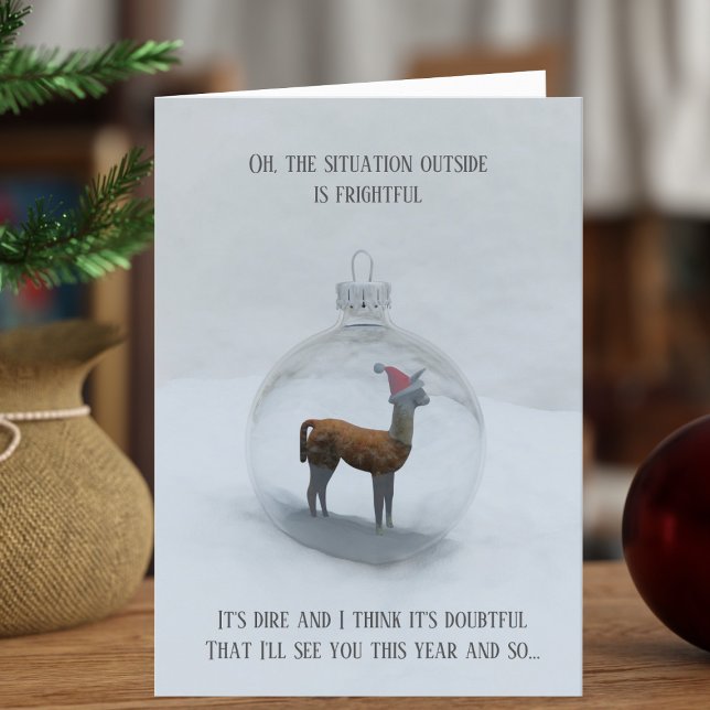 Carte de Noël drôle Llama Boule de Neige (A fun and festive llama in a Christmas ornament. What's more christmassy than that?)